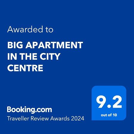 Big Apartment In The City Centre บูดาเปสต์ ภายนอก รูปภาพ